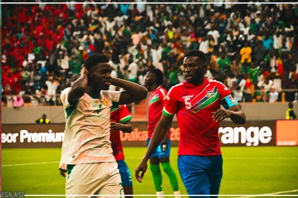Les Lions rugissent à Diamniadio : le Sénégal maîtrise la Gambie (3-1)