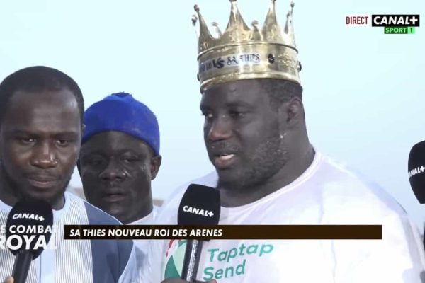 Sa Thiès renverse Modou Lô et s’empare du trône : un nouveau Roi des arènes est né