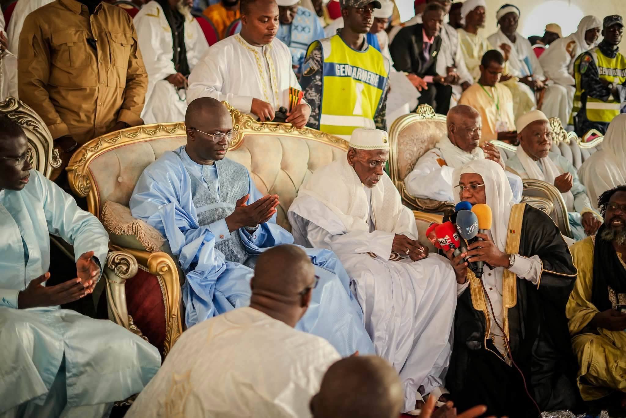 50e Ziarra internationale de Cheikhna Cheikh Mahfouz Aidara : le Khalife général appelle à l’éducation, à la paix et au dialogue