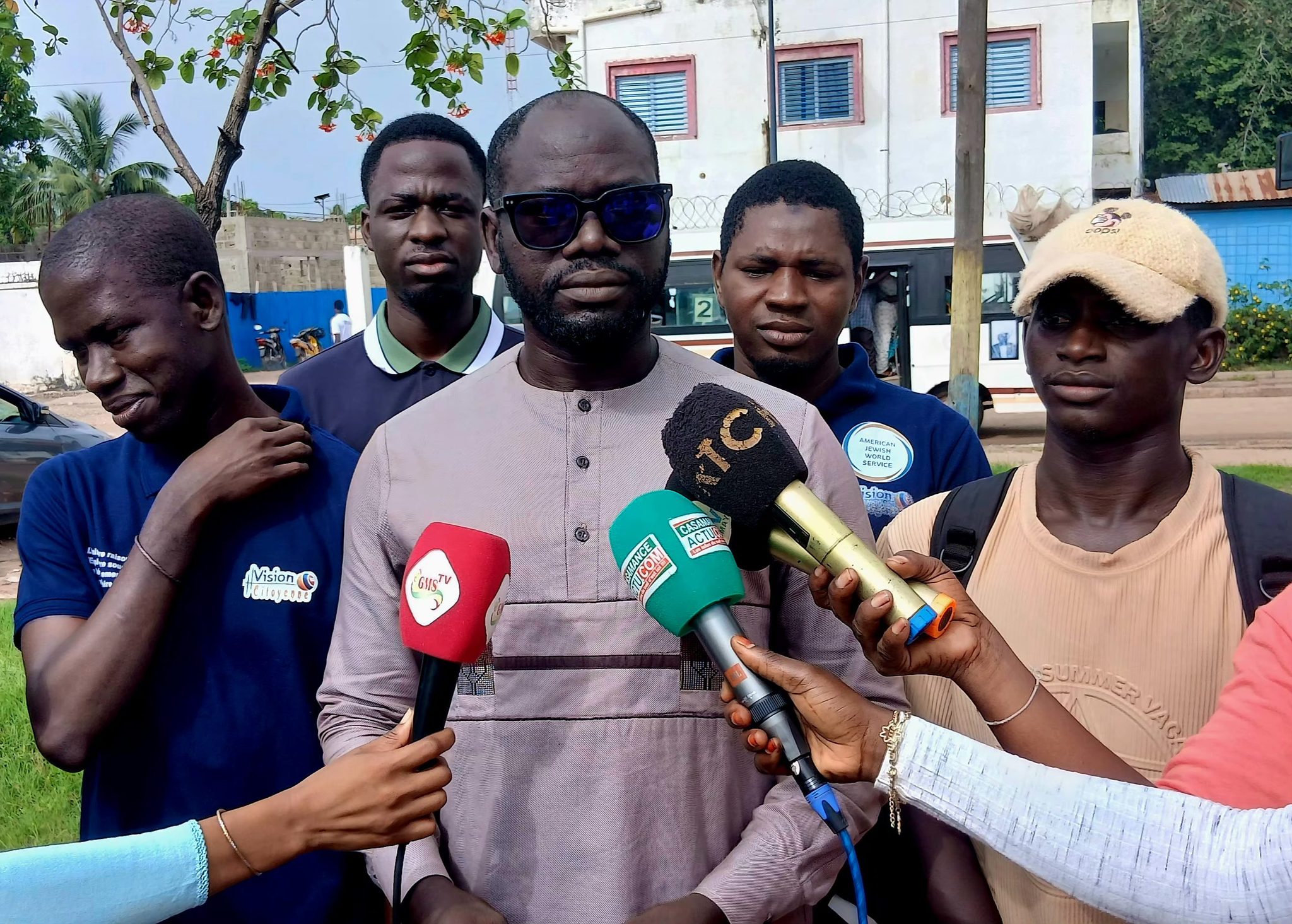 VISION CITOYENNE INTERPELLE SUR LES DÉLESTAGES ET LA CIRCULATION ENTRE LE SÉNÉGAL ET LA GUINÉE-BISSAU