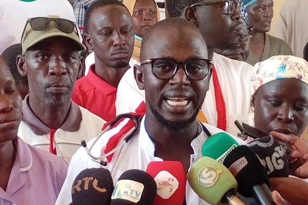 HÔPITAL DE LA PAIX : L’INTERSYNDICALE HAUSSE LE TON ET ANNONCE UN DURCISSEMENT EN OCTOBRE