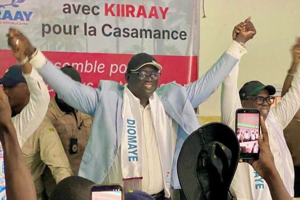 ZIGUINCHOR : SEYDOU SANÉ RALLIE DIOMAYE FAYE ET DISSOUT SON MOUVEMENT DANS KIIRAAY