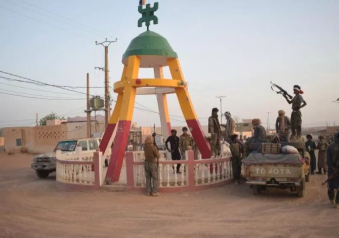 Mali : une offensive coordonnée secoue le pays, Bamako et plusieurs villes sous pression
