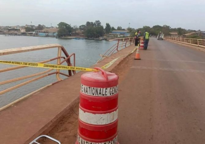 CASAMANCE : LA POPULATION REDOUTE UN DRAME ET RÉCLAME UN DEUXIÈME PONT