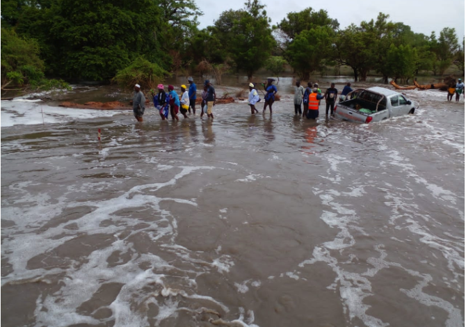 Ziguinchor : le délabrement avancé de la voirie  / Quand le réseau routier s&rsquo;effondre sous les pluies 